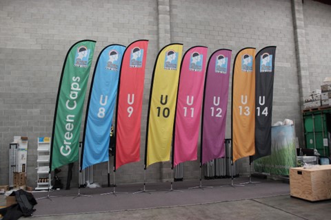 promotional-feather-flags-and-banners